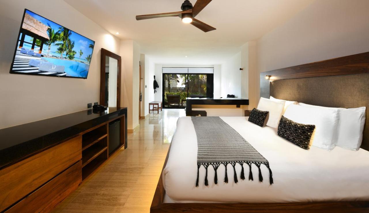 Casa Del Jaguar Beach Hotel Isla Mujeres Exterior photo